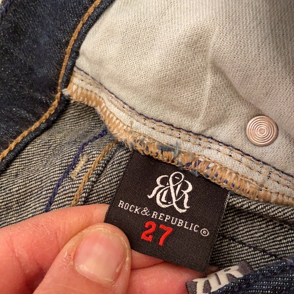 Rock & Republic Straight Leg Jeans - Picture 4 of 4